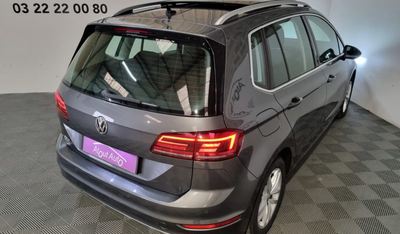 VOLKSWAGEN GOLF SPORTSVAN complet